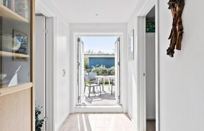 Interior - 2 bedroom awesome home in Jægerspris (Jægerspris)