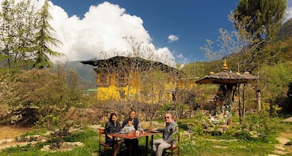 Taktsangri-La