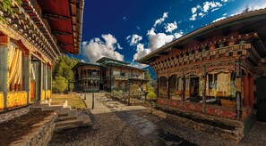 Front of property - Taktsangri-La (Paro)
