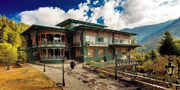 Exterior - Taktsangri-La (Paro)