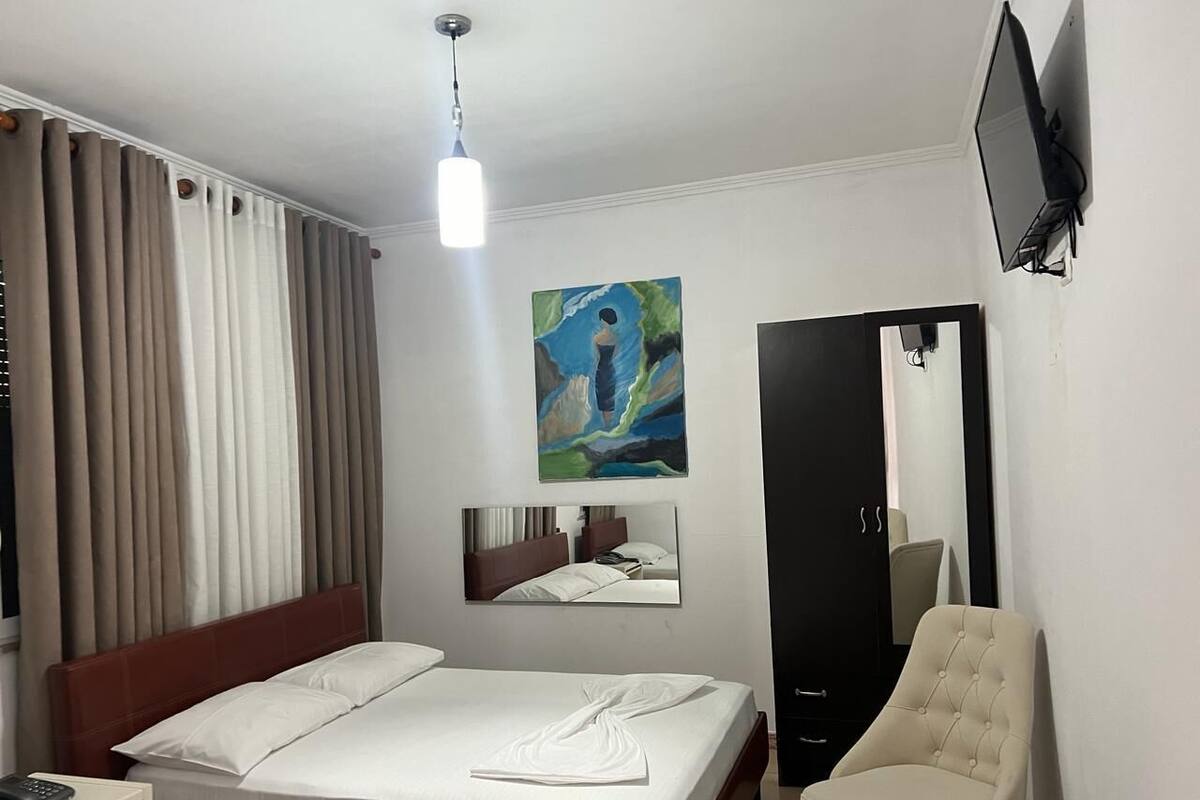 Comfort Double Room, City View | WiFi (free)