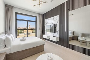 1 bedroom, iron/ironing board, travel cot, WiFi - Chic Studio in new residence with pool sauna gym (Dubai)