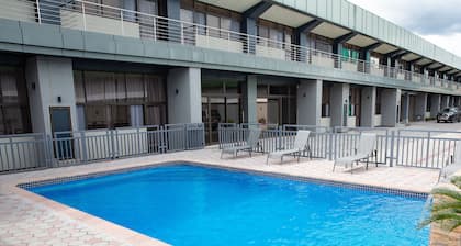 Gloria Inn Hotel