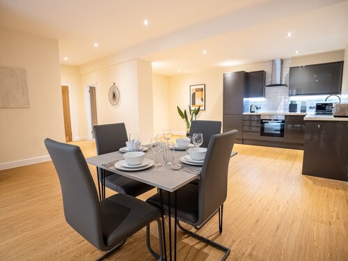 Serene Ipswich 1bedroom Apt Near Christchurch Park