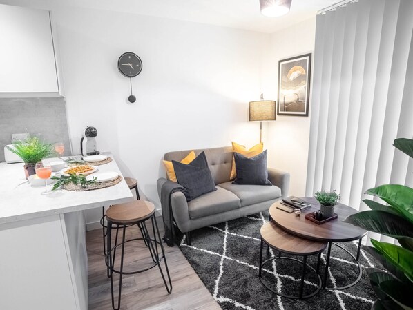 Apartment | Living area