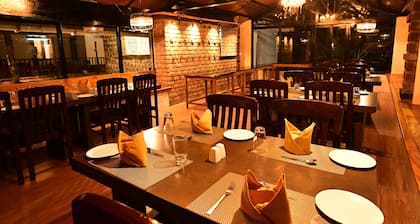 Yagappa Heritage Resort