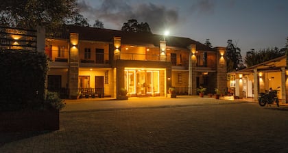 Yagappa Heritage Resort