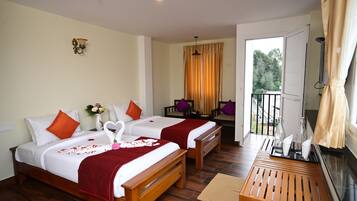 Deluxe Twin Room | Cadar kapas Mesir, peralatan tempat tidur premium, gebar bulu kapas