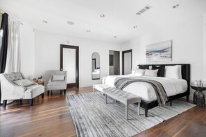 Casa de lujo, varias camas, hidromasaje, vista al océano (Summitridge) | 4 habitaciones, decoración personalizada y muebles diferentes 