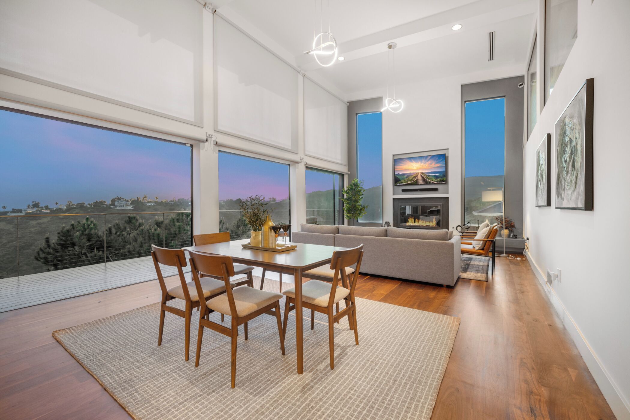 Luxury House, Multiple Beds, Hot Tub, Ocean View (Summitridge) | Living area | 55-inch flat-screen TV with digital channels