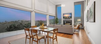 Summitridge - An Elegant Estate With Unobstructed City and Ocean Views