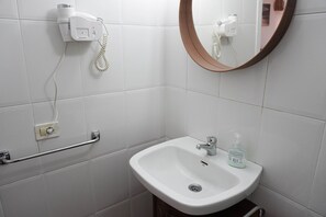 Haartrockner, Handtücher