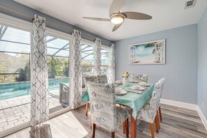 Interior - 5 Mi to Beaches: Spacious Bradenton Home! (Bradenton)