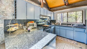 Unclassified image, 3 of 26, button - Walk to Hiking Trails: Sedona Red Rock Retreat (Sedona)