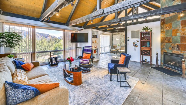 Unclassified image, 1 of 26, button - Walk to Hiking Trails: Sedona Red Rock Retreat (Sedona)