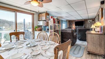Cottage (3 Bedrooms) | Interior