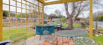 Riverfront Tennessee Retreat w/ Patio & Boat Ramp!