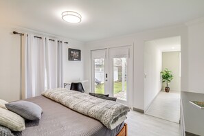 House (2 Bedrooms) | Interior - Riverfront Tennessee Retreat w/ Patio & Boat Ramp! (Elizabethton)