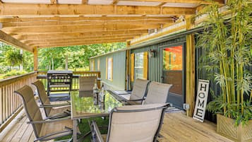 House (3 Bedrooms) | Depan hartanah