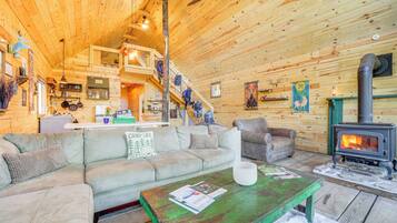 House (1 Bedroom) | Interior