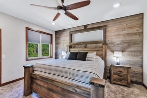 6 bedrooms, internet - Dakota Dreams in Powder House Pass (Lead)