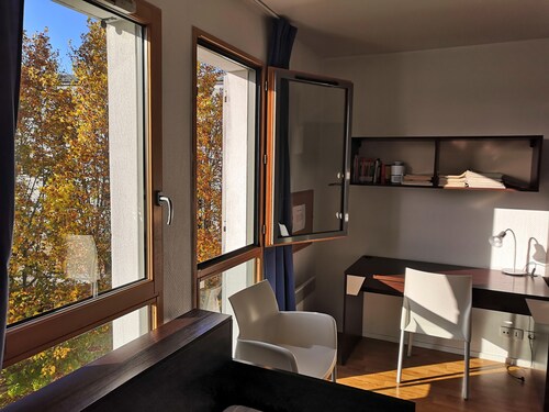 Yifan's Sunny Studio 10 minutes à La Défense