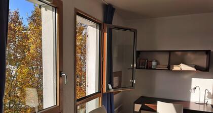 Yifan's Sunny Studio 10 minutes à La Défense