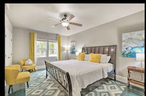 3 عدّة غرف نوم ومكواة/لوح كي وخدمة الإنترنت وملاءات أسرّة