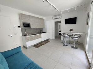 公寓, 2 間臥室, 庭院 | 用餐區