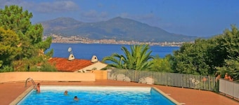 Appartement Toit Terrasse vue mer Porticcio