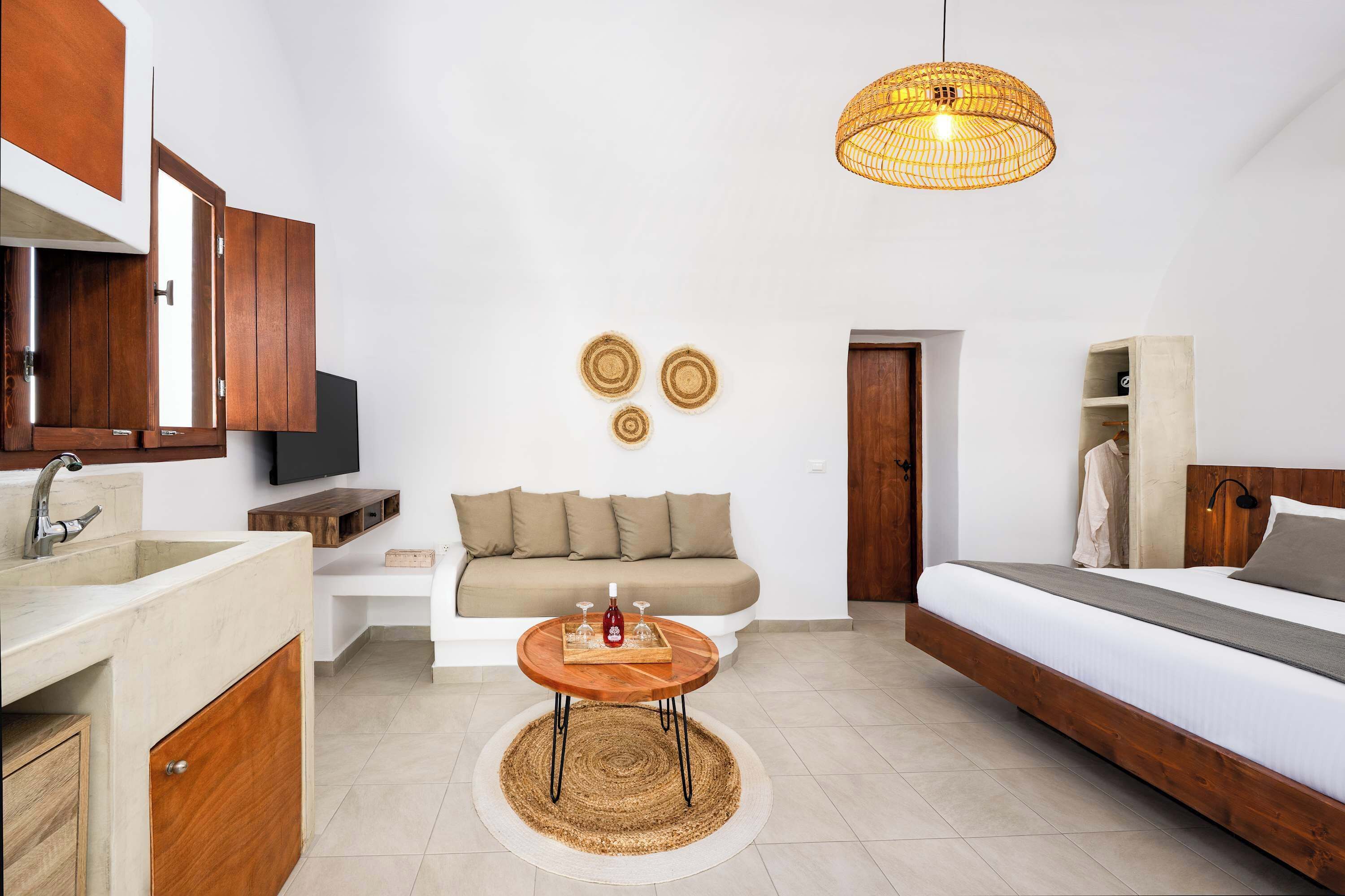 1 bedroom, iron/ironing board, WiFi