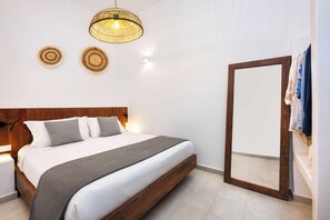 1 habitación, tabla de planchar con plancha, wifi y ropa de cama 