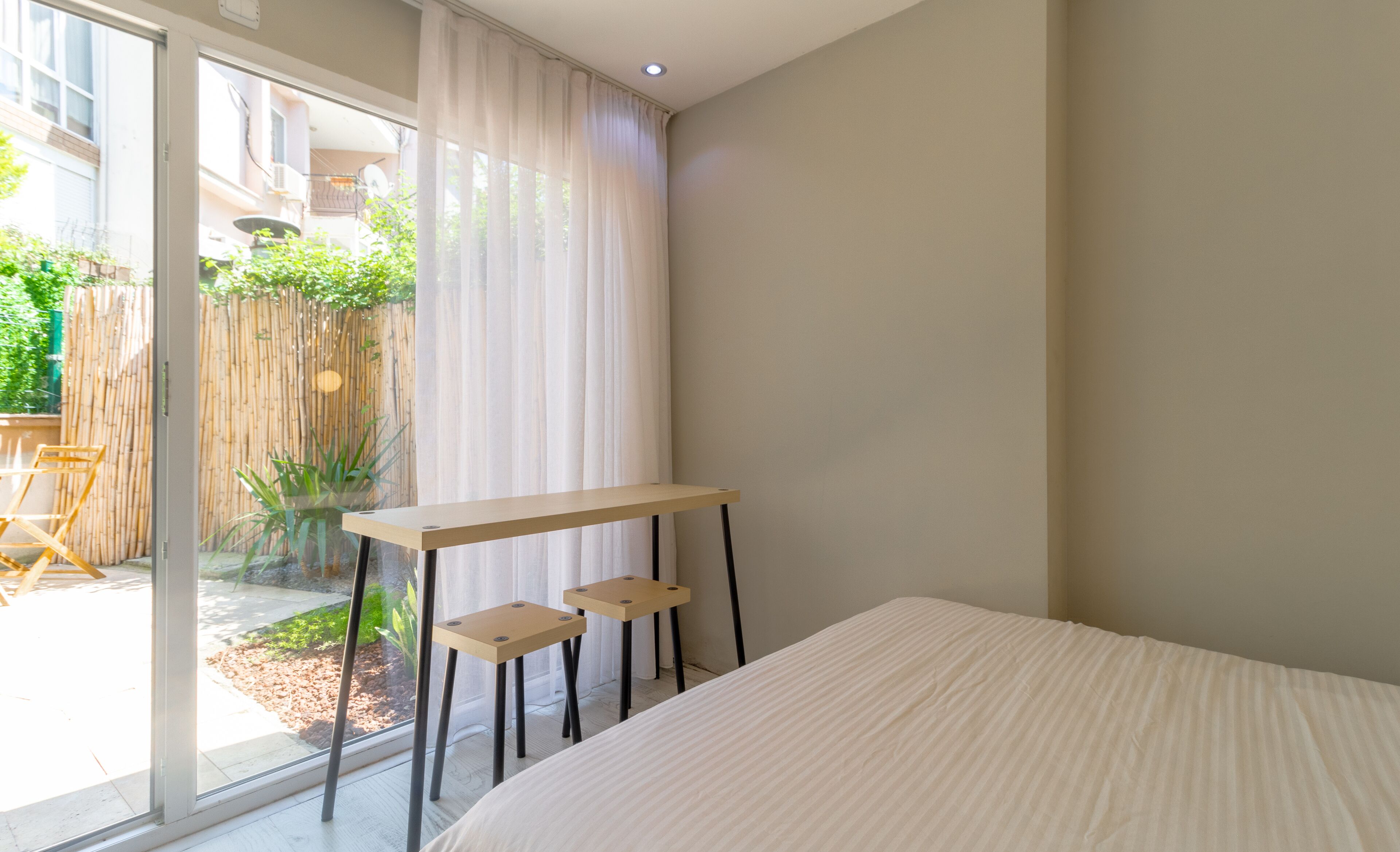 Photo - Alex Suites Lara