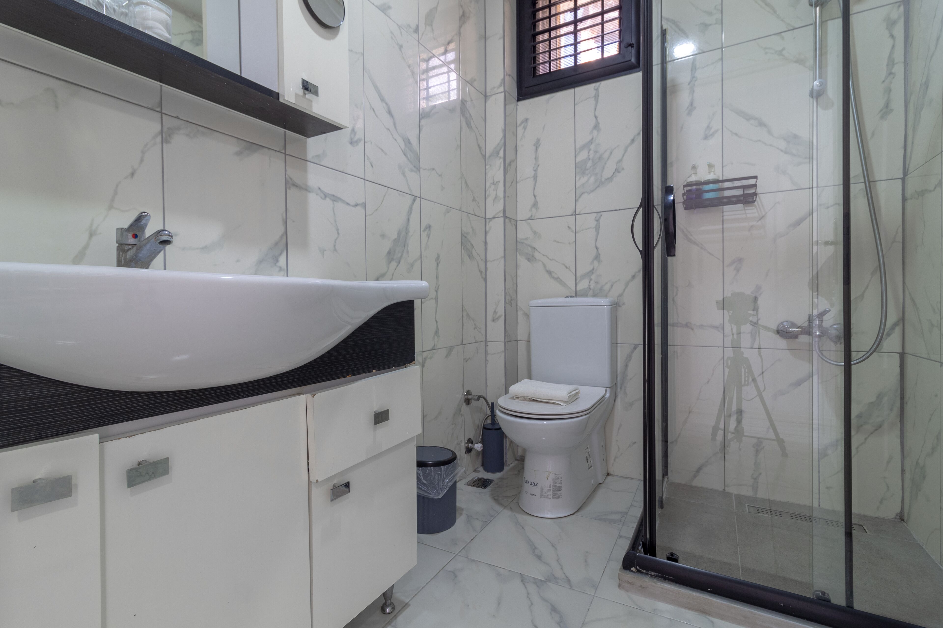 Photo - Alex Suites Lara