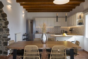 House | Dining room