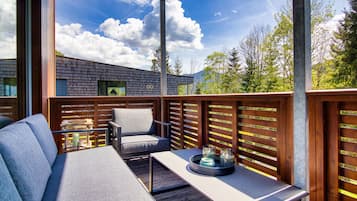 Duplex conforto, vista para a montanha | Terraço/pátio