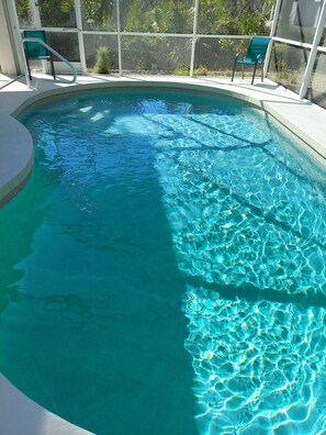 Indoor pool, a heated pool - HEATED POOL-LANAI-BBQ-5 Mi to BEACH-WASHER/DRYER-TENNIS-GOLF-BLISSFUL RETREAT (Rotonda West)
