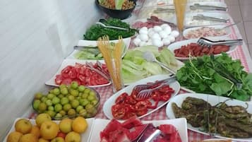 Petit déjeuner buffet compris tous les jours