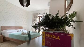 Comfort-Doppelzimmer, Gartenblick | Italienische Bettbezüge von Frette, hochwertige Bettwaren