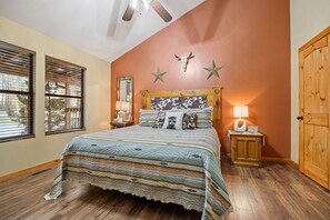 10 bedrooms, iron/ironing board, free WiFi, bed sheets - The Mountain Rental For Your Next Reunion (PIGEON FORGE)