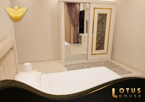 3 camere, una cassaforte in camera, insonorizzazione