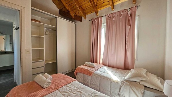 2 chambres, Wi-Fi, literie fournie