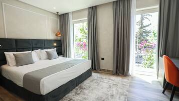 1 bedroom, premium bedding, memory-foam beds, minibar