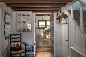 Interior - Bryn Du (Aberdaron)