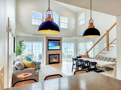 Sandy Shores Beach House on Big Spirit Lake