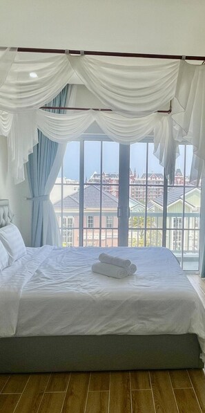3 Schlafzimmer, Bügeleisen/Bügelbrett, WLAN, Bettwäsche