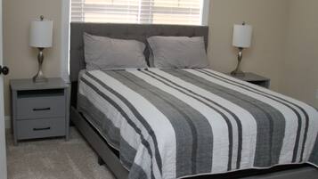 3 bedrooms, in-room safe, iron/ironing board, WiFi