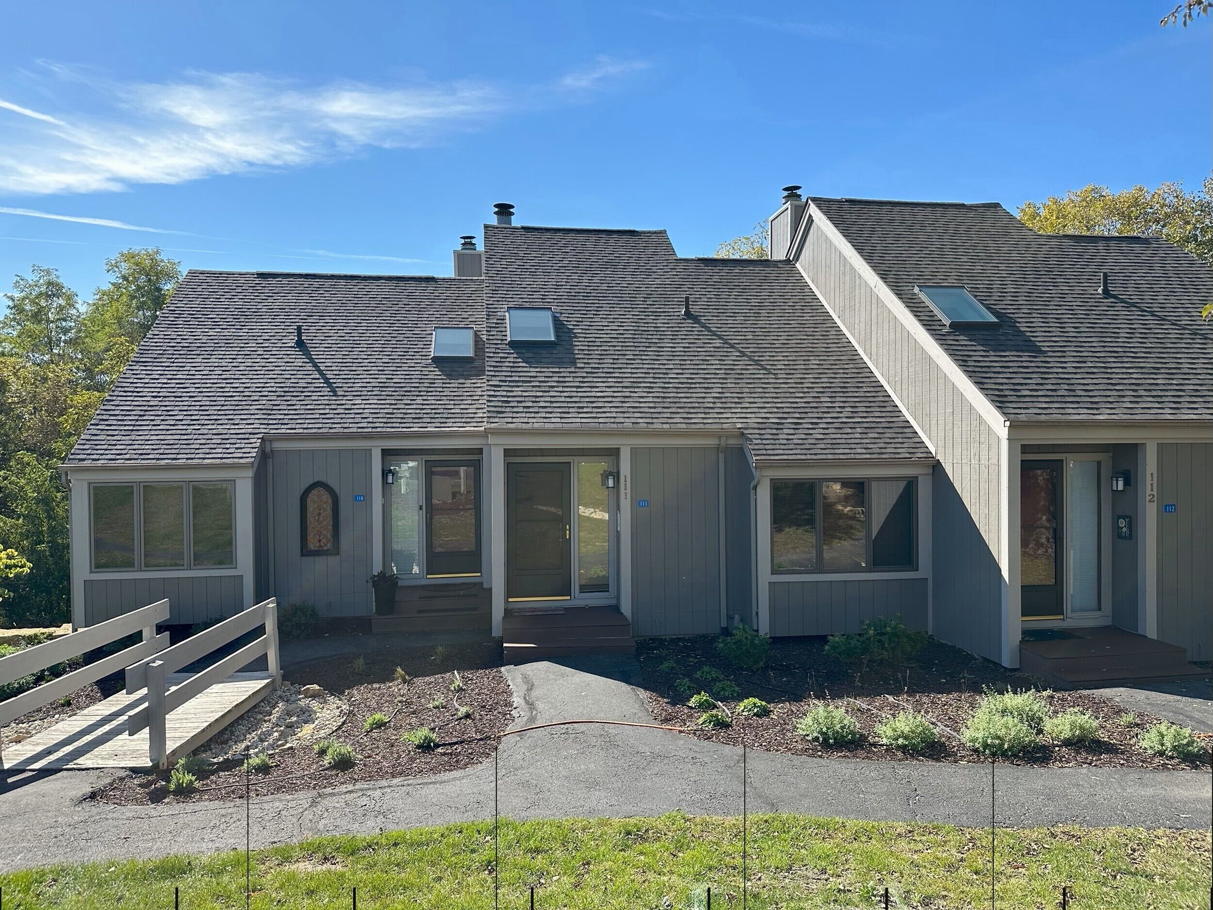 Cozy 3bd townhome, pet friendly, access to resort amenities