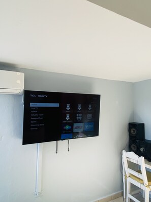 Interior - Fiesta Spot at La Placita- Remodeled and convenient located spot.  (San Juan)