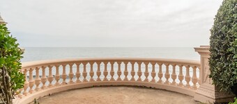Apartment with incredible sea view
